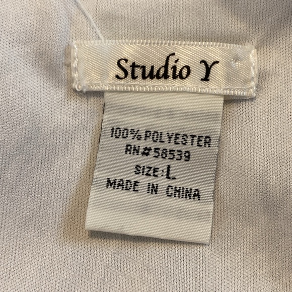 Studio Y Women's twist Top Blouse Floral Cap Sleeve Tie Waist Size L - Picture 8 of 9